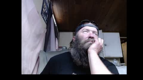 Snapshot of squegly chatting on 3, 4, 2026 Bryan online show from 3, 4, 2026