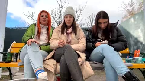 My name is Maya Lush is activeThere are legends that in this room all your wishes can come true  Private is Open online show from 11, 1, 2025