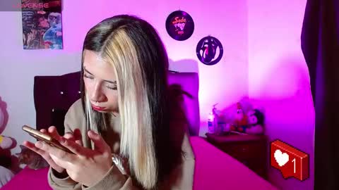  HELLO WELCOME MY NAME IS CHARLOTTE OY A NEW GIRL   online show from 26, 2, 2025