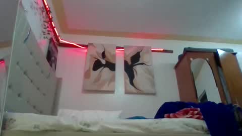 Snapshot of squirtbabey chatting on 7, 6, 2026 Juicy online show from 7, 6, 2026