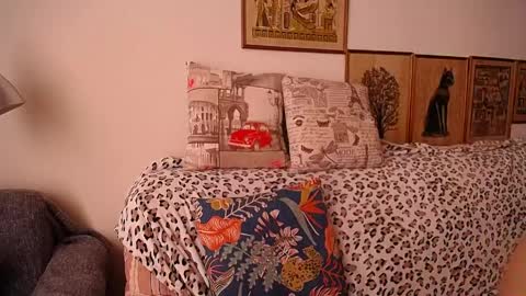 SquirtyEleanor online show from 2, 4, 2026