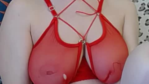 SquirtyEleanor online show from 5, 4, 2026