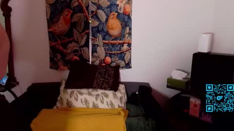 Earthling Gurl Michelle Allergy online show from 11, 2, 2026