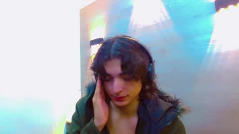 Snapshot of sr_bonnyethan chatting on 27, 9, 2025 ethan online show from 27, 9, 2025