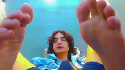 Snapshot of sr_bonnyethan chatting on 14, 10, 2025 ethan online show from 14, 10, 2025