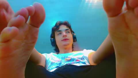 Snapshot of sr_bonnyethan chatting on 27, 11, 2025 ethan online show from 27, 11, 2025