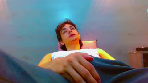 Snapshot of sr_bonnyethan chatting on 3, 12, 2025 ethan online show from 3, 12, 2025