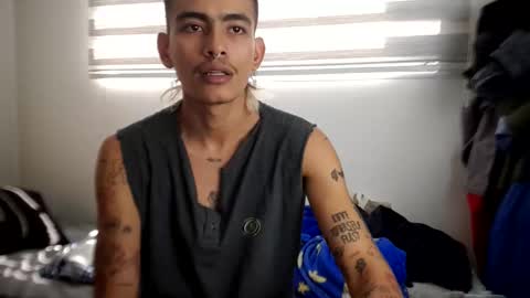 Snapshot of srcejotas chatting on 12, 4, 2026 sorry mom online show from 12, 4, 2026