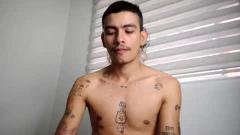 Snapshot of srcejotas chatting on 15, 4, 2026 sorry mom online show from 15, 4, 2026