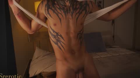 Snapshot of srerotic chatting on 30, 11, 2025 Matt online show from 30, 11, 2025