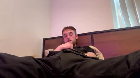 Snapshot of srr23man chatting on 15, 4, 2026 srr23man online show from 15, 4, 2026