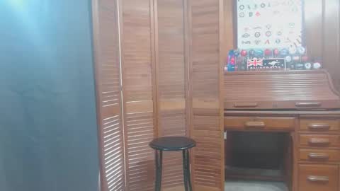 Snapshot of srtxshow chatting on 10, 3, 2025 srtxshow online show from 10, 3, 2025