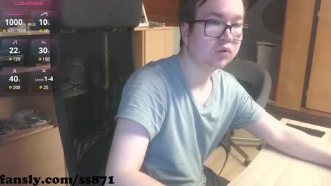 Snapshot of ss871 chatting on 15, 2, 2025 florian online show from 15, 2, 2025
