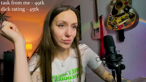 Snapshot of sshawty chatting on 1, 12, 2024 Anni if Im offline for a long time Im depressed feel free to support me offline online show from 1, 12, 2024