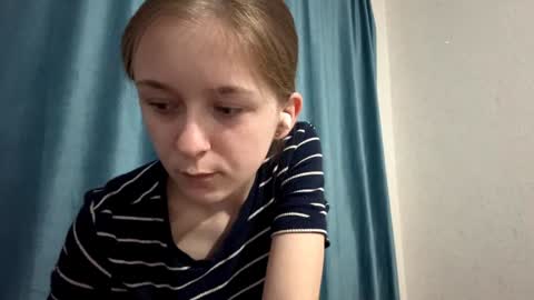 Snapshot of st_annia chatting on 27, 2, 2026 Emily online show from 27, 2, 2026