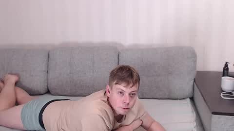 Joe Peach online show from 5, 11, 2025