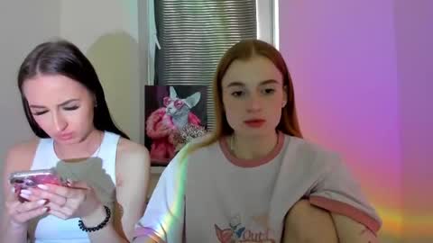 Snapshot of stacey_brow chatting on 20, 4, 2026 stacey online show from 20, 4, 2026