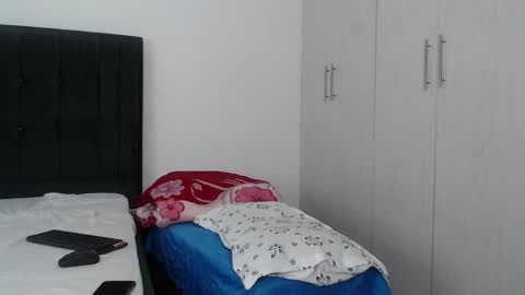 Snapshot of stacey_jaxn chatting on 6, 4, 2026 stacey_jaxn online show from 6, 4, 2026