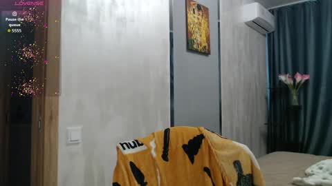 Snapshot of stacy_davise chatting on 28, 4, 2026 STACY online show from 28, 4, 2026