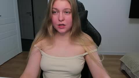 Stacy  online show from 6, 11, 2025