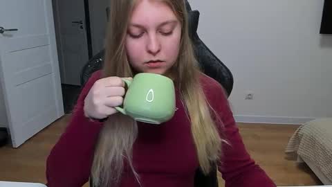 Snapshot of stacy_miraclee chatting on 6, 2, 2026 Stacy online show from 6, 2, 2026