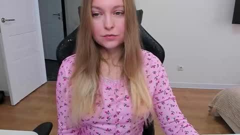 Snapshot of stacy_miraclee chatting on 28, 2, 2026 Stacy online show from 28, 2, 2026