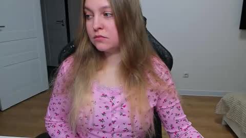 Stacy  online show from 28, 3, 2026