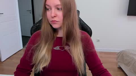 Stacy  online show from 15, 4, 2026