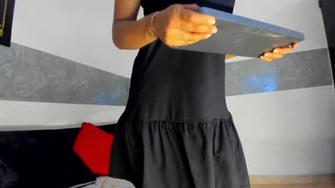 Snapshot of stacyfoxx_ chatting on 8, 7, 2026 stacy fox online show from 8, 7, 2026