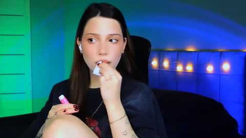 Snapshot of stacygonzales_ chatting on 13, 12, 2024 Bye bye dear See you on December 3st online show from 13, 12, 2024