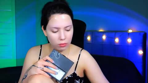 Snapshot of stacygonzales_ chatting on 2, 3, 2025 Bye bye dear See you on December 3st online show from 2, 3, 2025