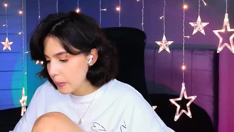 Snapshot of stacygonzales_ chatting on 30, 9, 2025 Bye bye dear See you on December 3st online show from 30, 9, 2025