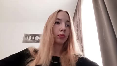 Mila online show from 24, 2, 2026