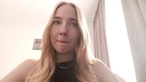 Mila online show from 1, 3, 2026