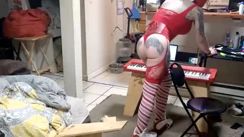 Snapshot of stacytasteme chatting on 22, 12, 2025 Submissive Slut LOVES adoration online show from 22, 12, 2025