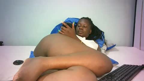 Snapshot of stacyweet chatting on 9, 1, 2026 Stacysweet chocolate online show from 9, 1, 2026