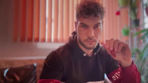 Snapshot of stann145 chatting on 17, 12, 2025 Stan online show from 17, 12, 2025