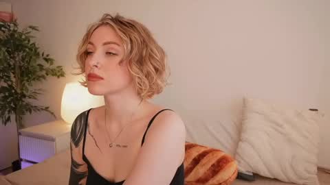 Snapshot of stanovaya300kg chatting on 28, 3, 2026 Kristina online show from 28, 3, 2026