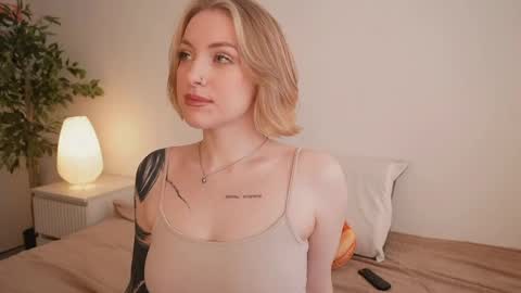 Snapshot of stanovaya300kg chatting on 10, 4, 2026 Kristina online show from 10, 4, 2026