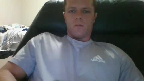 Snapshot of starglow33 chatting on 22, 12, 2025 daddy300 online show from 22, 12, 2025