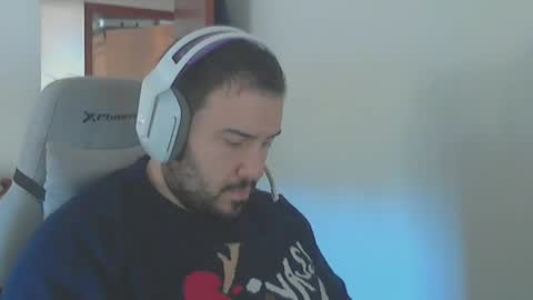 Snapshot of stark_86 chatting on 8, 12, 2024 stark_86 online show from 8, 12, 2024