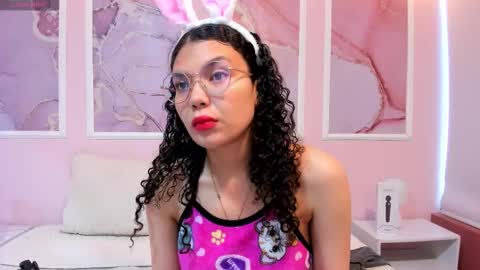 Snapshot of starkjoness chatting on 3, 12, 2025 Stark Jones online show from 3, 12, 2025