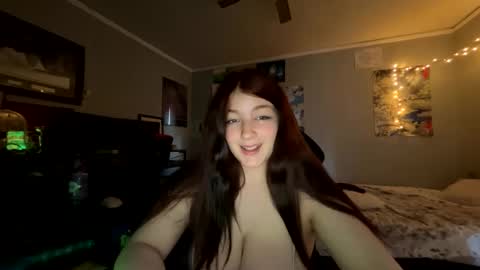 Snapshot of starlight09102 chatting on 6, 3, 2025 Starlight online show from 6, 3, 2025