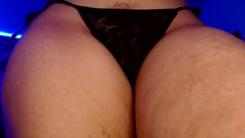      online show from 24, 10, 2025