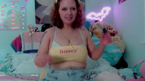 Snapshot of starsaturn chatting on 6, 10, 2025 Saturn online show from 6, 10, 2025