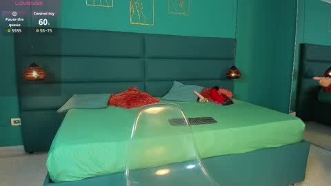 Star Twerk online show from 4, 4, 2026