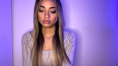 Mia online show from 24, 4, 2026
