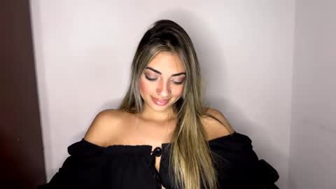 Mia online show from 24, 4, 2026