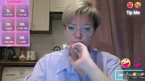 Snapshot of stasya_07 chatting on 17, 12, 2024 Stasya online show from 17, 12, 2024
