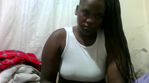 Snapshot of steamy_gal chatting on 2, 4, 2026 steamy_gal online show from 2, 4, 2026